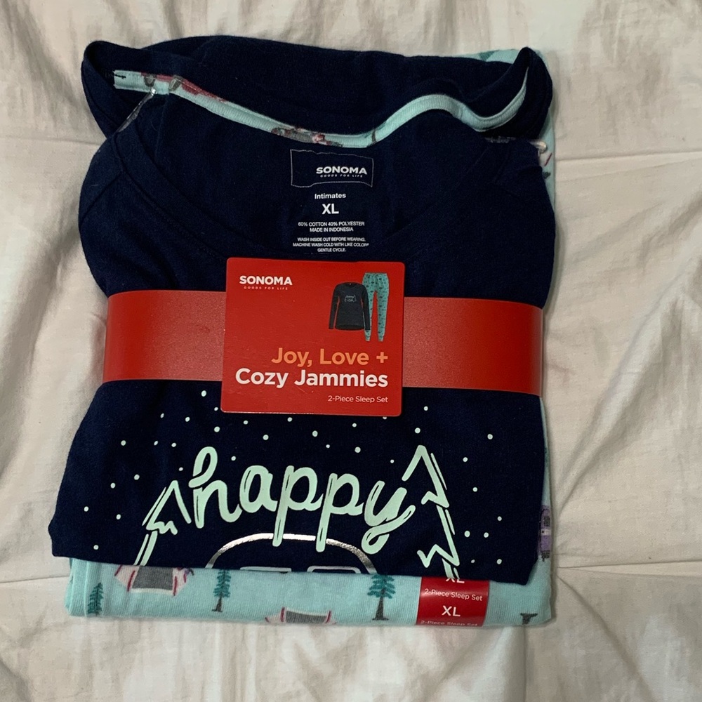 Never worn Sonoma two piece pajama set